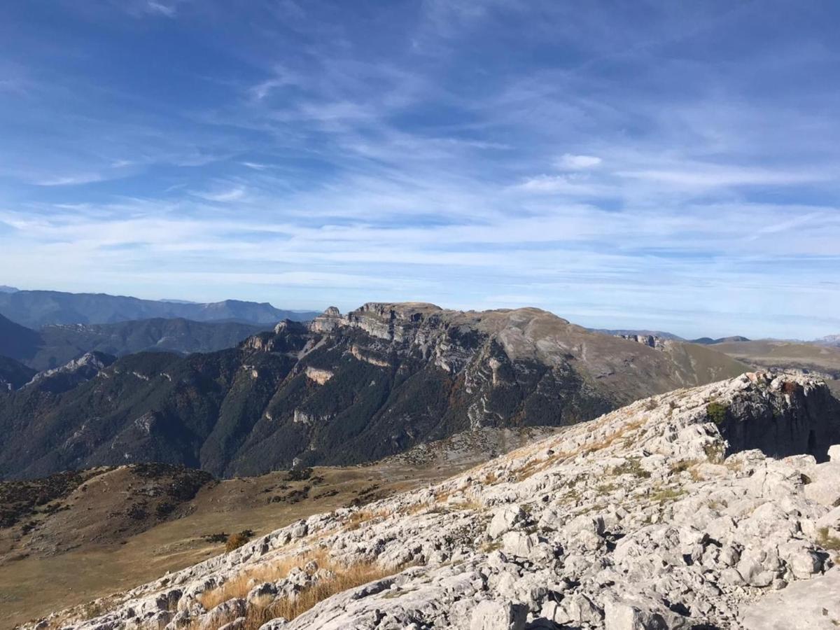 Apartamento Cinca Pirineo En Ainsa Luaran gambar